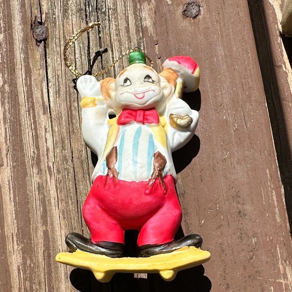 Vintage Bozo Clown 1960’s Plush Toy with bonus Clown Ornaments set